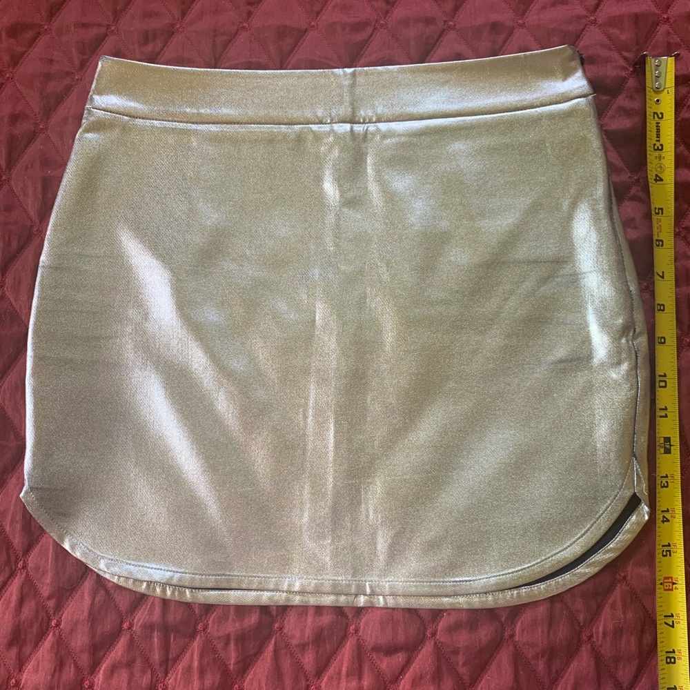 Gold skirt